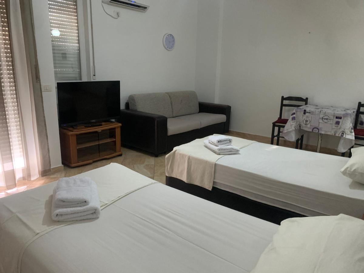 Ferienwohnung Kokomani 2 Durrës Exterior foto