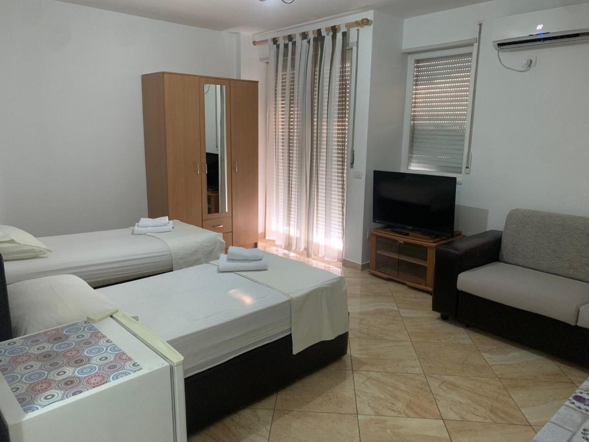 Ferienwohnung Kokomani 2 Durrës Exterior foto
